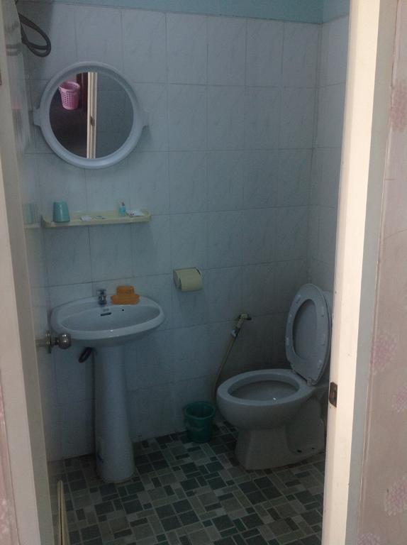 Hotel Glory Yangon Luaran gambar