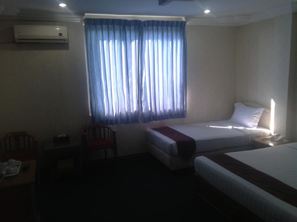 Hotel Glory Yangon Luaran gambar